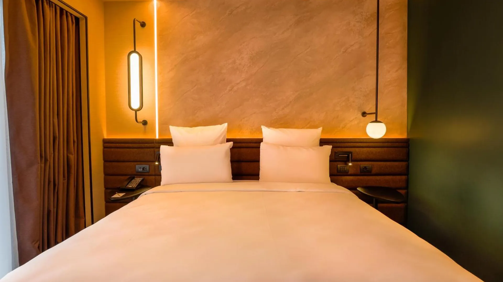 Novotel Istanbul Bomonti 5*,  Türkiye