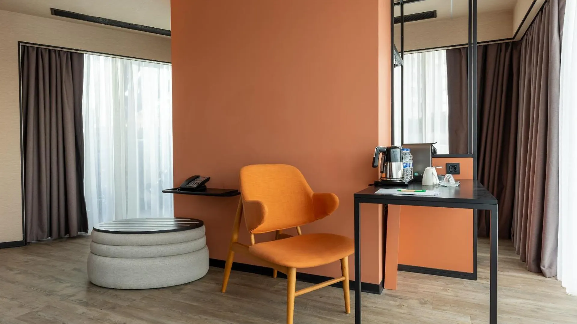 Novotel Istanbul Bomonti 5*,